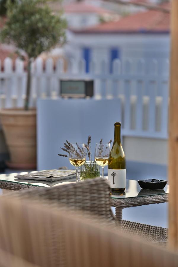 Unique Luxury Suites Ύδρα Εξωτερικό φωτογραφία