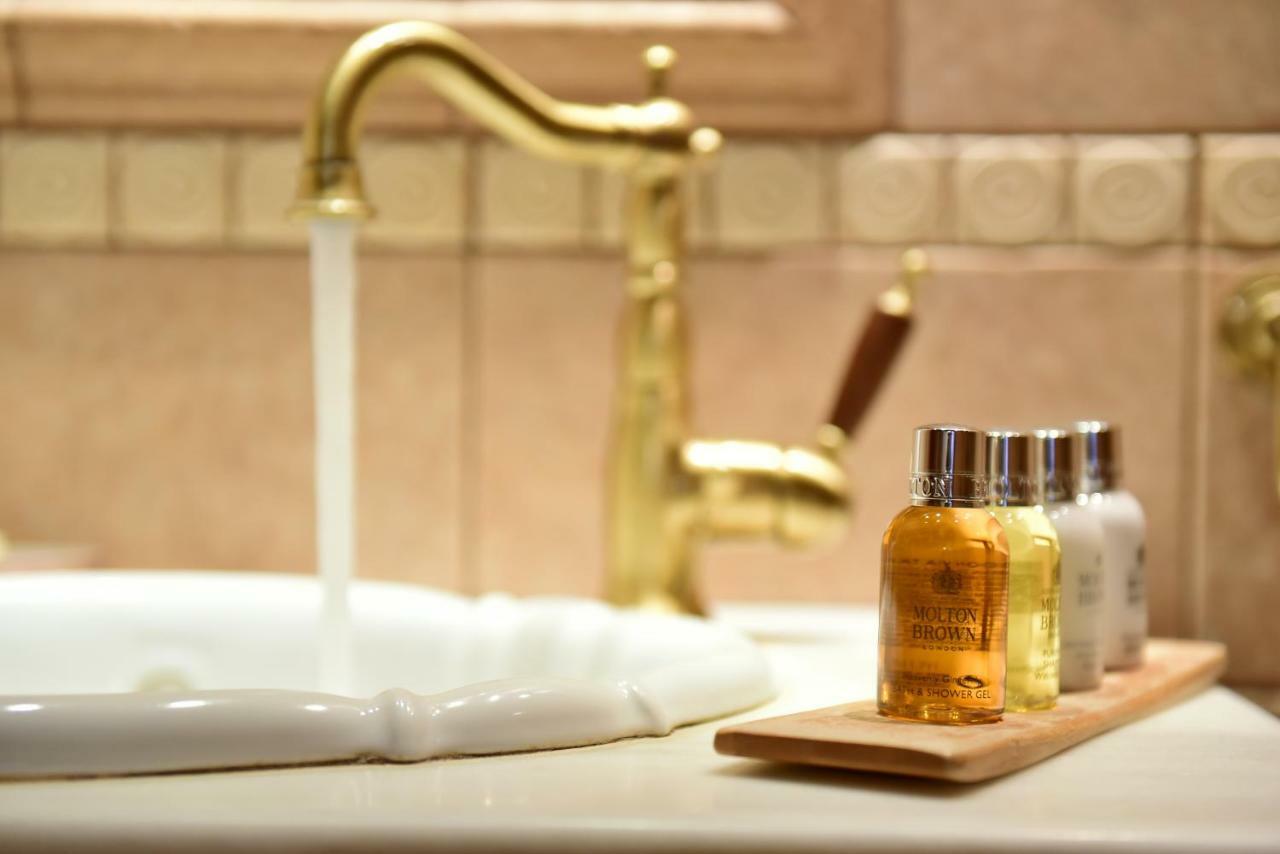 Unique Luxury Suites Ύδρα Εξωτερικό φωτογραφία