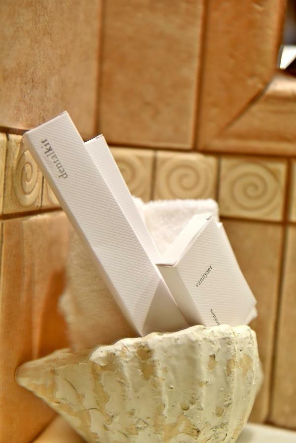 Unique Luxury Suites Ύδρα Εξωτερικό φωτογραφία