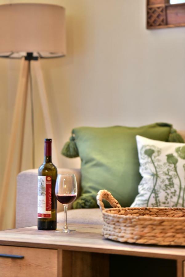 Unique Luxury Suites Ύδρα Εξωτερικό φωτογραφία